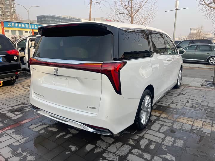 Buick GL8 Century 2025 2025款 2.0T 六座蕴世版