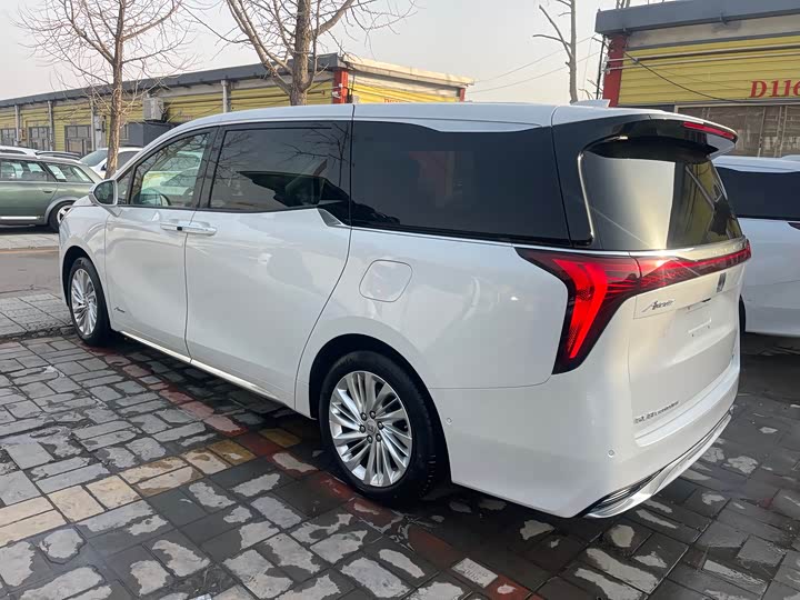 Buick GL8 Century 2025 2025款 2.0T 六座蕴世版