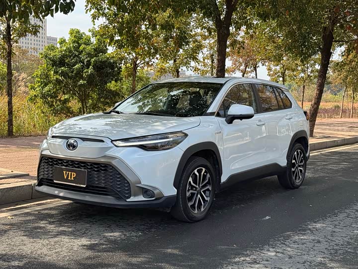 Toyota Frontlander 2024 2024款 2.0L 智能电混双擎 豪华版