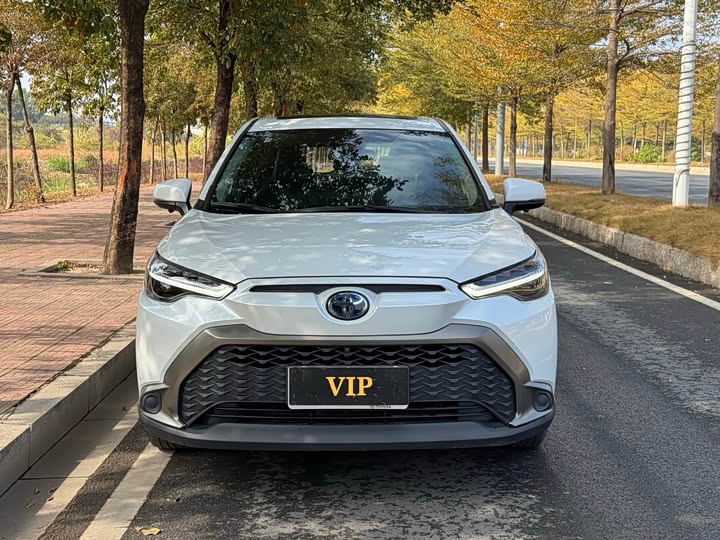 Toyota Frontlander 2024 2024款 2.0L 智能电混双擎 豪华版