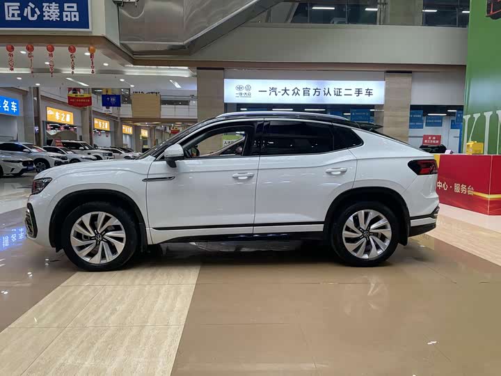 Volkswagen Tayron X 2020 2020款 330TSI 两驱旗舰智联版