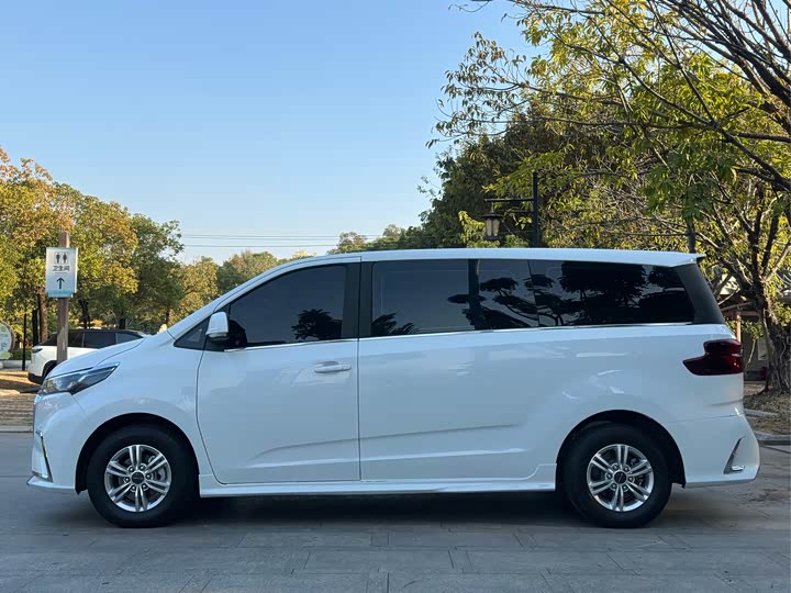 Maxus G20 2023 2023款 改款 ES 2.0T 汽油自动超值版