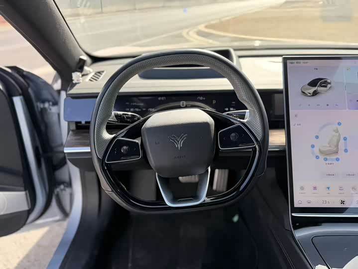 Hozon S 2024 2024款 改款 增程 1060 AR-HUD版