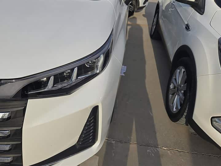 GAC Trumpchi M6 2023 2023款 PRO 270T DCT豪华版