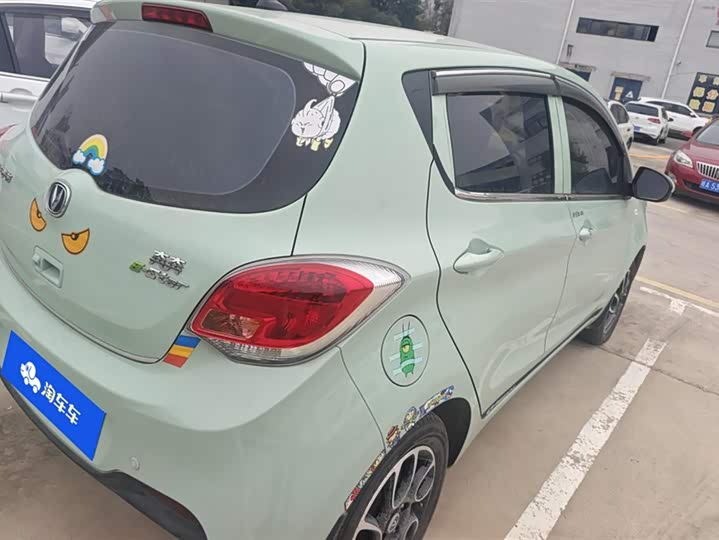 Changan BenBen E-Star 2021 2021款 国民版 多彩款 磷酸铁锂（31.95kWh）