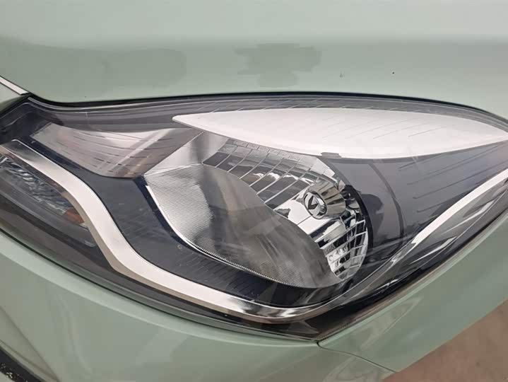 Changan BenBen E-Star 2021 2021款 国民版 多彩款 磷酸铁锂（31.95kWh）