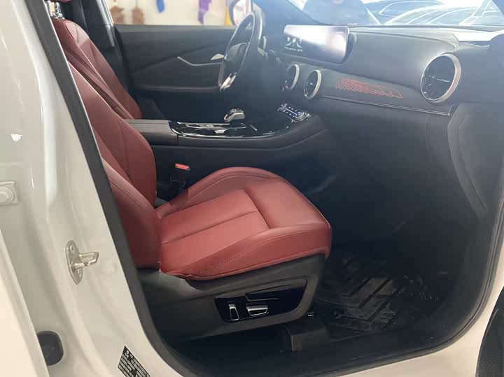 Dongfeng Forthing T5 EVO 2021 2021款 1.5TD DCT星耀版 热浪