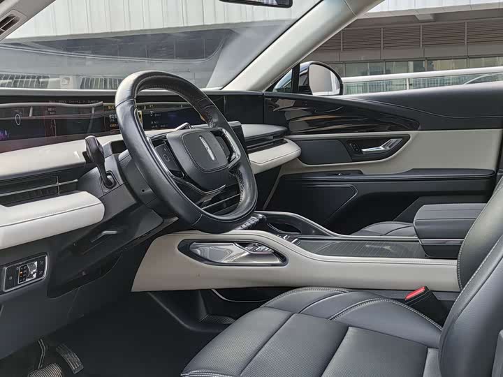 Lincoln Nautilus 2023 2023款 2.0T 四驱尊逸版