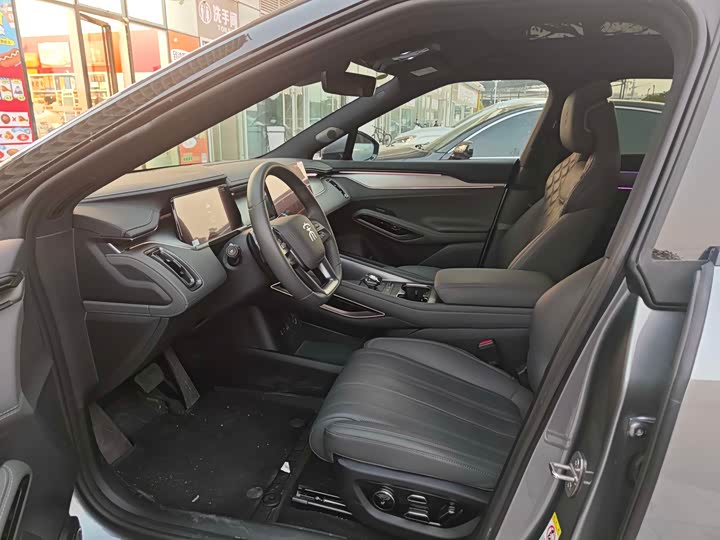 BYD Song L 2025 2025款 智驾版 662km 激光雷达卓越型