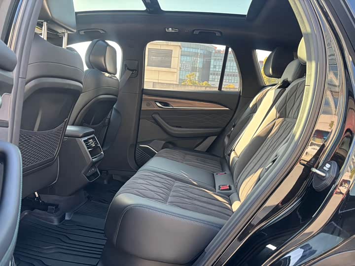 Geely Monjaro 2025 2025款 东方曜 2.0TD 自动今朝版