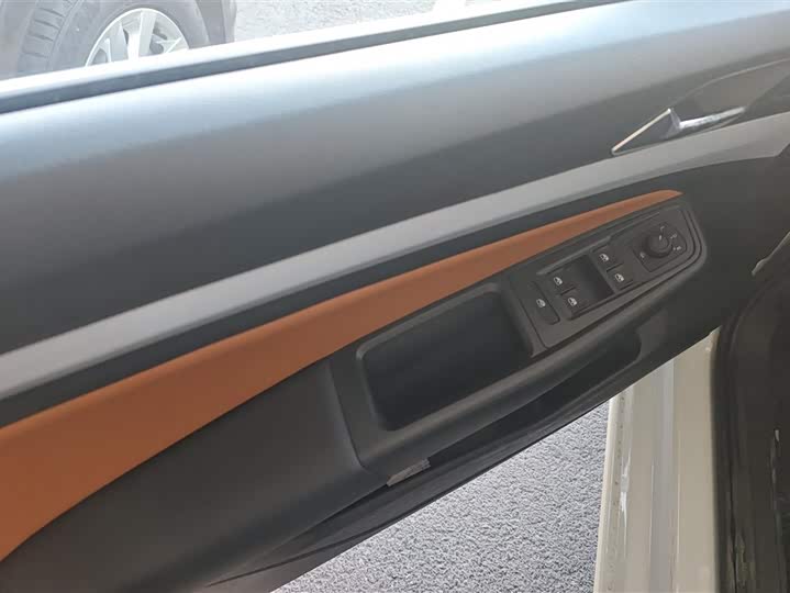 Volkswagen Bora 2025 2025款 200TSI DSG悦行导航版