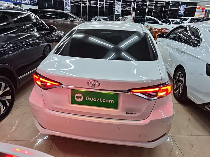 Toyota Corolla 2024 2024款 1.8L 智能电混双擎 精英版