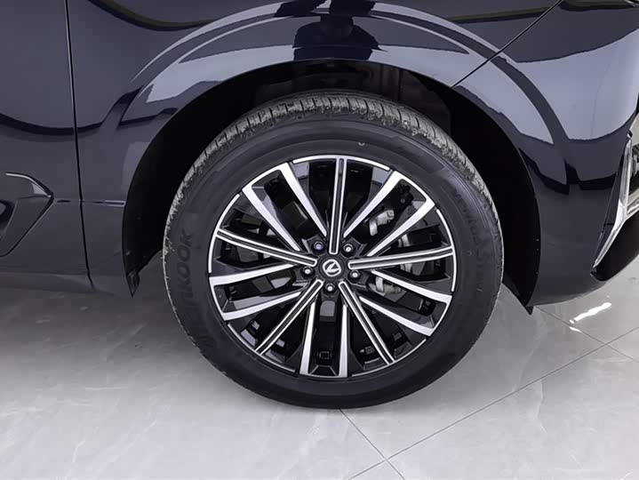 Changan UNI-K 2024 2024款 2.0T 两驱悦享型