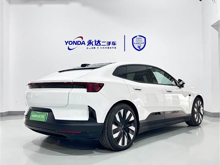2024 Polestar 4