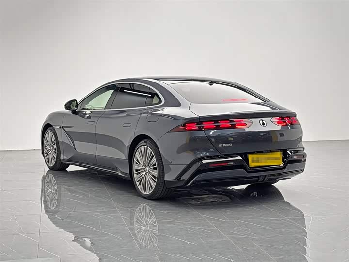 Denza Z9 2024 2024款 1100km 四驱Ultra版