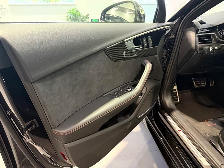 Audi RS 4 2024 2024款 RS4 Avant 致臻版