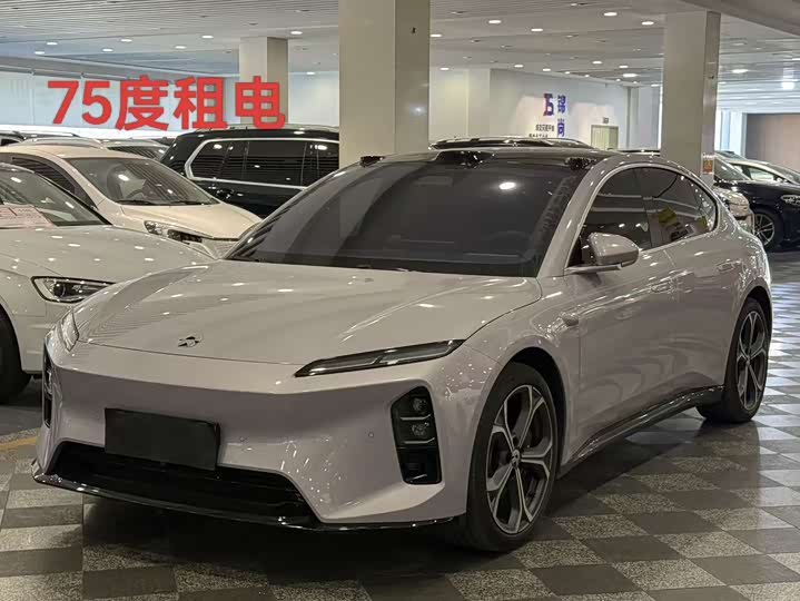 2025 Nio ET5