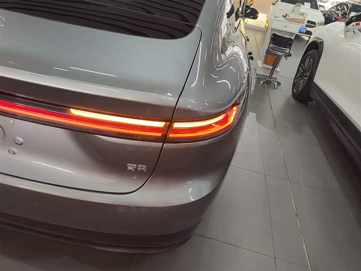 Nio ET7 2024 2024款 100kWh 行政版