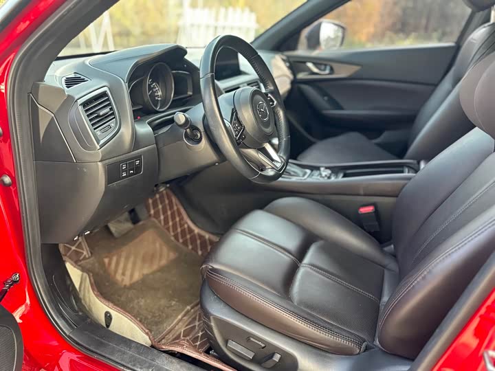 Mazda CX-4 2021 2021款 2.0L 自动两驱蓝天品位版