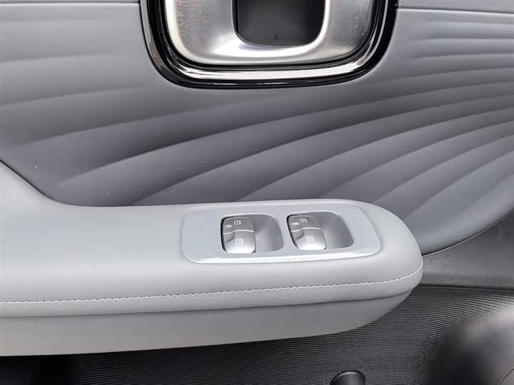 GAC Aion UT 2025 2025款 330星辉版