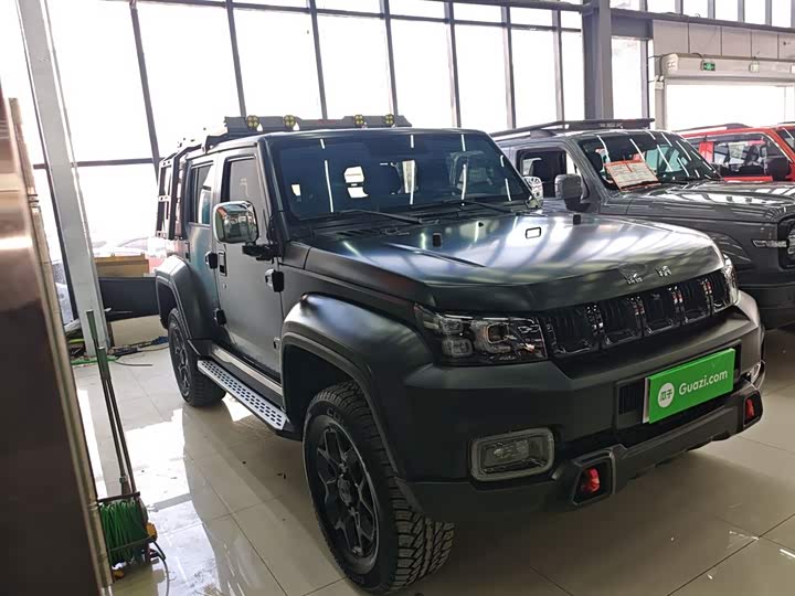 BAIC Beijing BJ40 2024 2024款 2.0D 刀锋英雄荣耀版