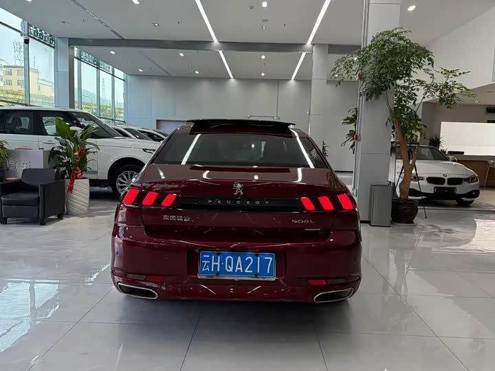 Peugeot 508 2022 2022款 508L 400THP PureTech 驭动版