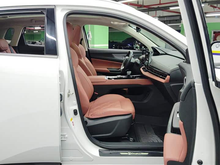 Changan CS55 Plus 2024 2024款 第三代 1.5T DCT尊贵型