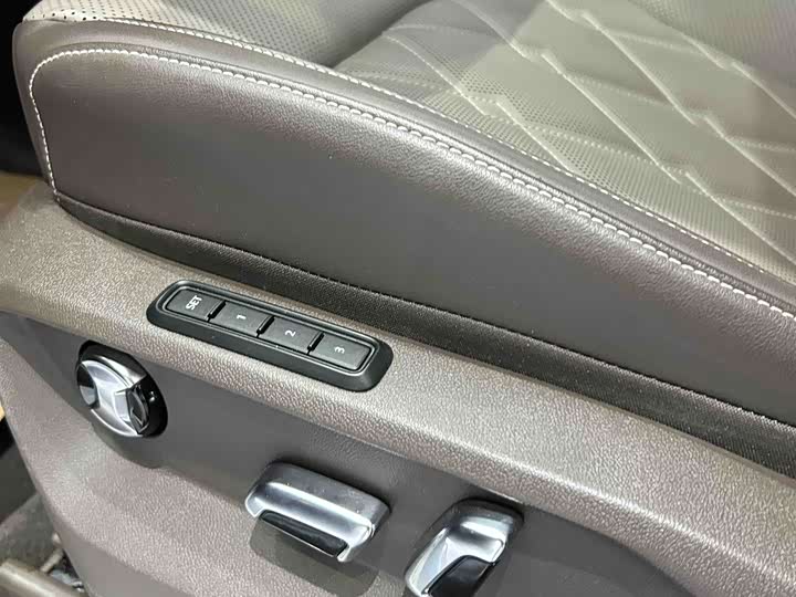 Volkswagen Viloran 2024 2024款 380TSI 尊贵版