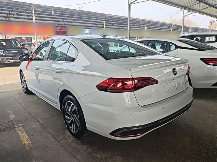 Volkswagen Bora 2025 2025款 改款 200TSI DSG悦行导航版