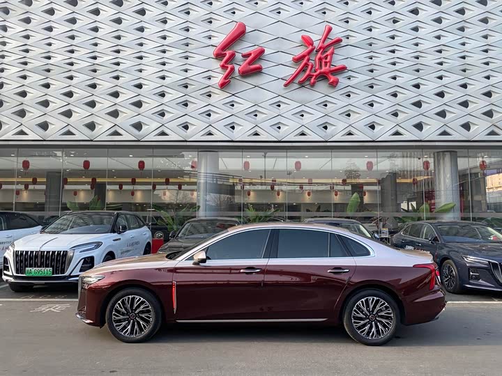 Hongqi H5 2025 2025款 2.0T 自动旗畅版