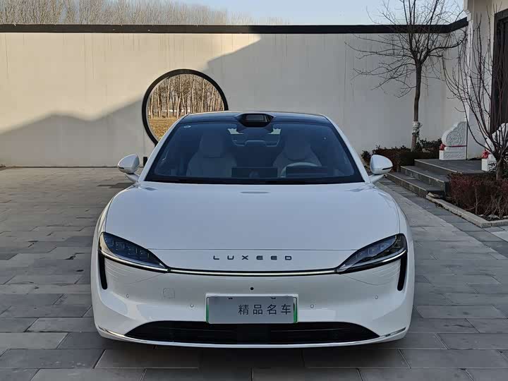 2025 Luxeed S7