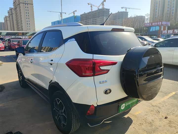 BYD Yuan Pro 2021 2021款 401KM 尊贵型