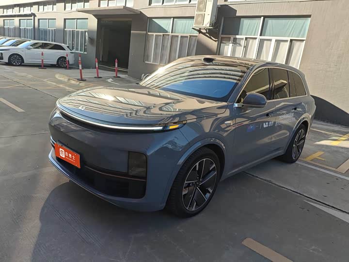 LiXiang L8 2025 2025款 Max 智能焕新版