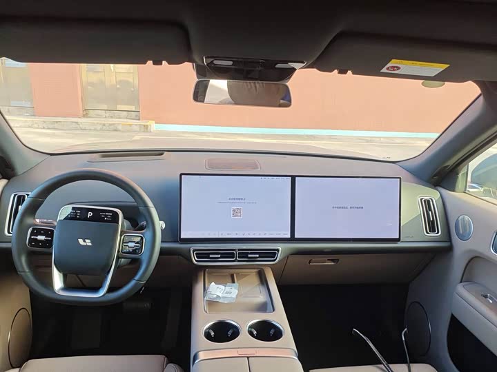 LiXiang L8 2025 2025款 Max 智能焕新版