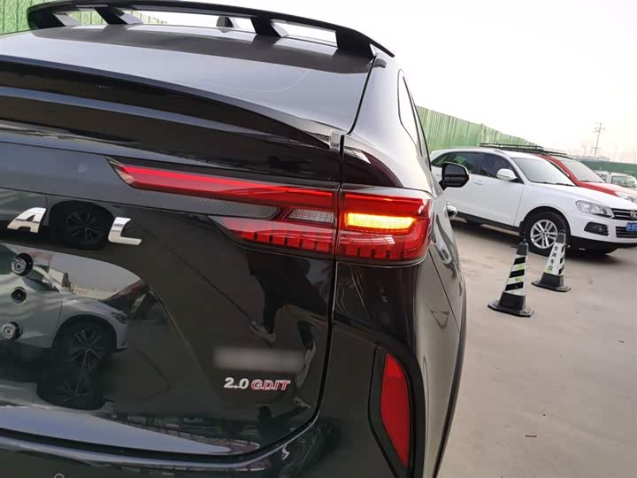 Haval H6S 2022 2022款 2.0T 两驱悦跑版