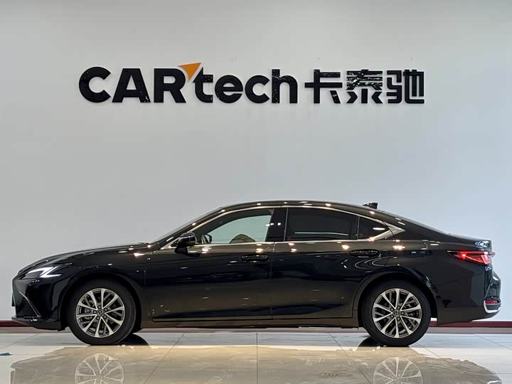 Lexus ES 2025 2025款 200 臻享版