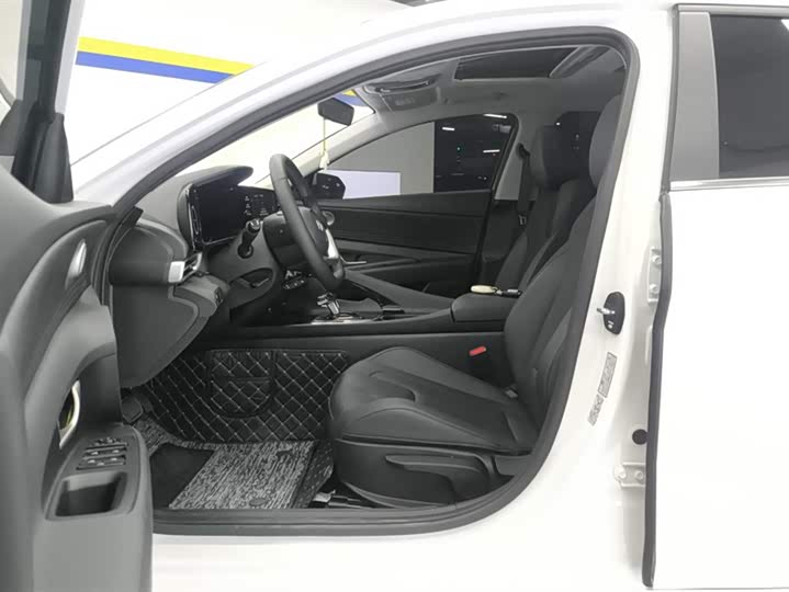 Hyundai Elantra N line 2023 2023款 1.5L CVT GLX精英版