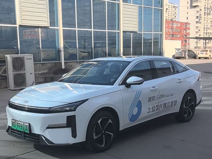 Geely Galaxy L6 2025 2025款 EM-i 140km 探索+版