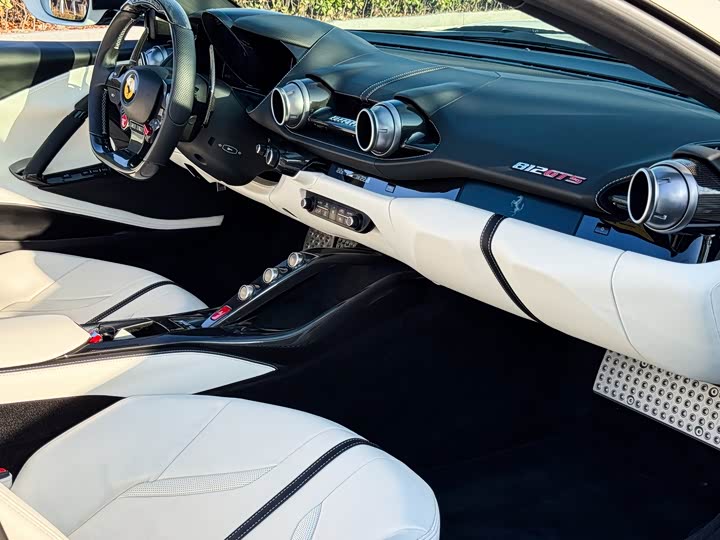 Ferrari 812 2020 2020款 6.5L GTS