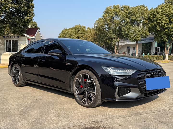 Audi A7L 2024 2024款 45 TFSI quattro 黑武士版