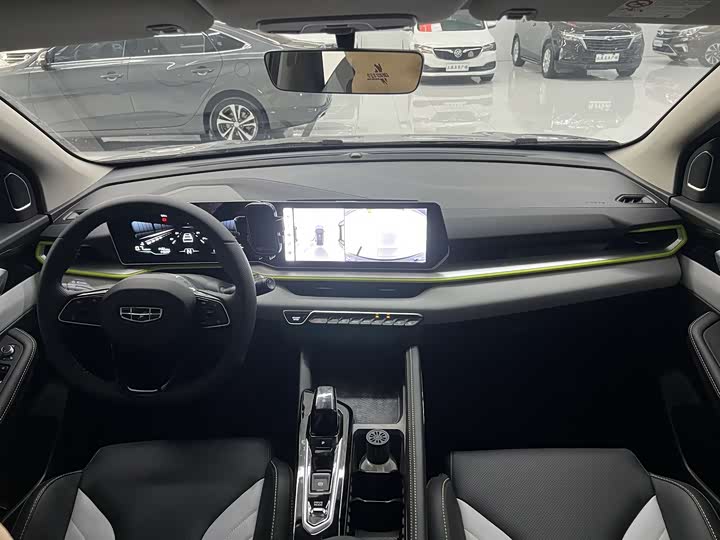 Geely Coolray 2022 2022款 缤越COOL 1.5TD DCT热擎版