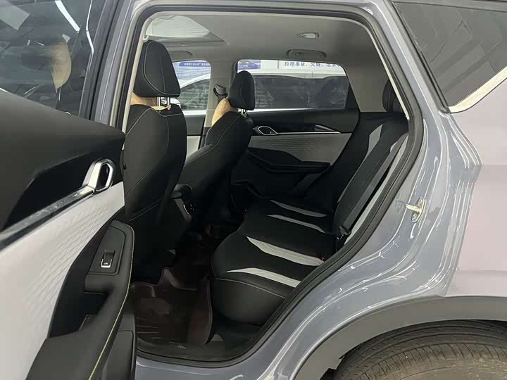 Geely Coolray 2022 2022款 缤越COOL 1.5TD DCT热擎版