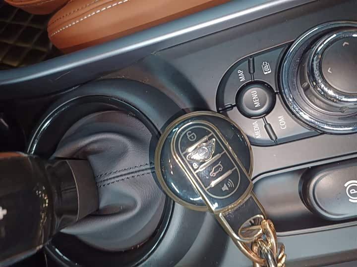 Mini Clubman 2023 2023款 1.5T COOPER 鉴赏家