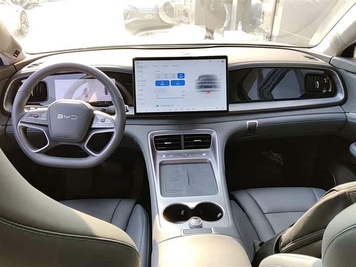 BYD Sea Lion 07 DM-i Hybrid 2025 2025款 150 领航+版