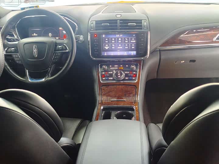 Lincoln Continental 2019 2019款 2.0T 两驱尊享版 国VI