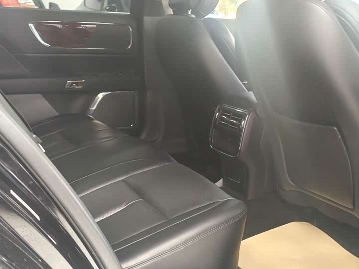 Lincoln Continental 2019 2019款 2.0T 两驱尊享版 国VI