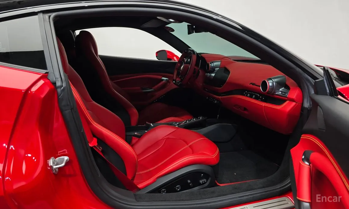 Ferrari F8 2019 3.9 V8