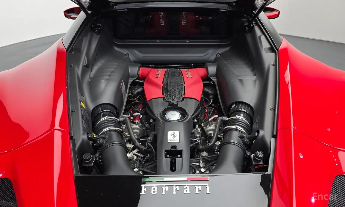 Ferrari F8 2019 3.9 V8