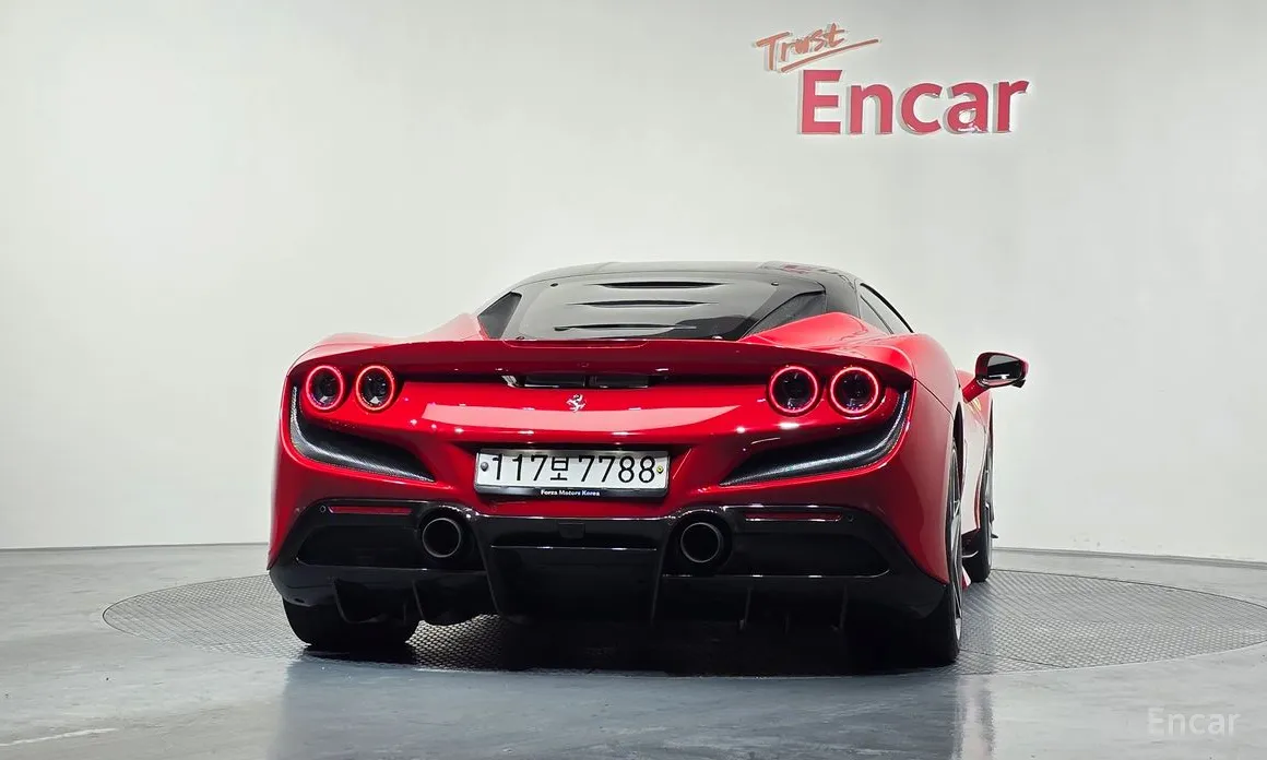 Ferrari F8 2019 3.9 V8