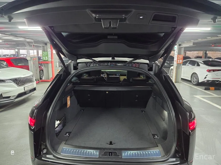 Land Rover Range Rover Velar 2017 3.0 P400 Dynamic HSE